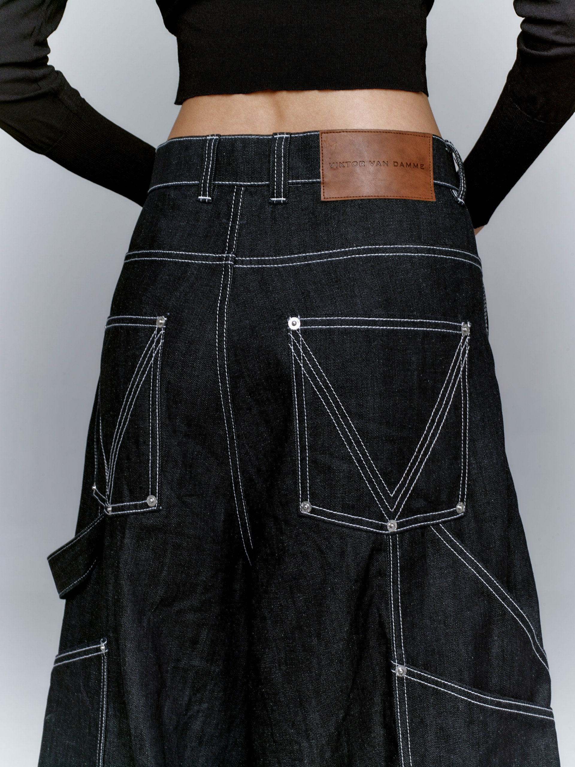 CARPENTER PANTS — The Builder. View 6