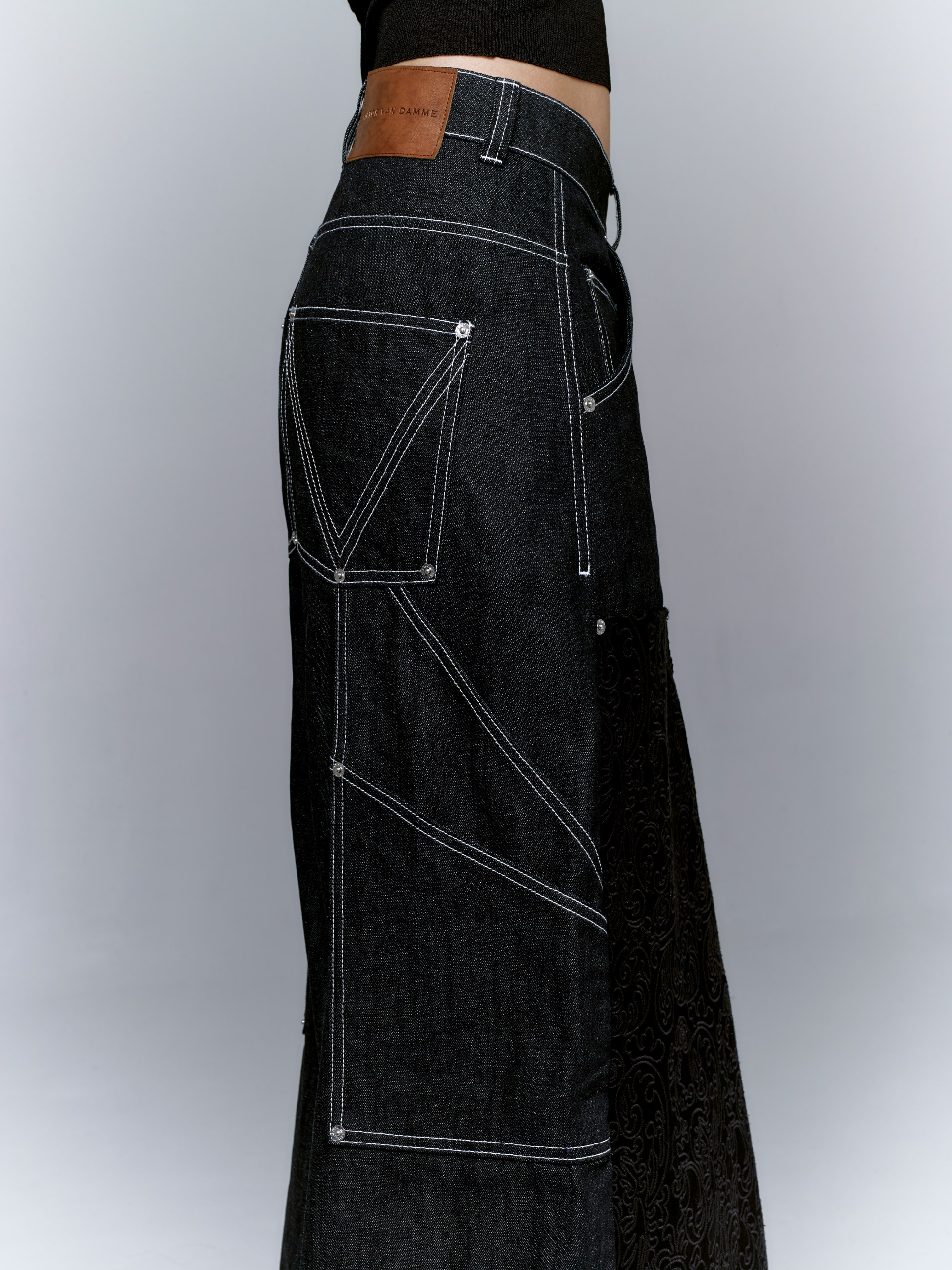CARPENTER PANTS — The Builder. View 5